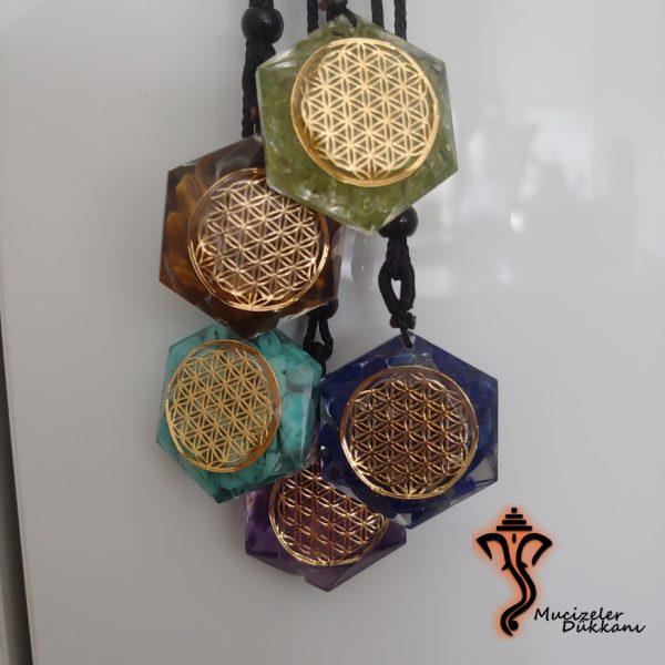 Peridot  Yaşam Çiçeği Kolye - Görsel 4